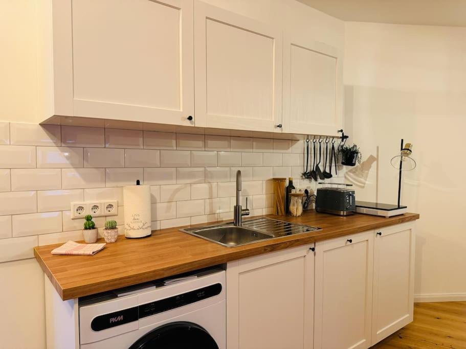 Klassen Stay - Designer Apartment Fuer 6 - Zentral - 2X Kingsize Essen Extérieur photo